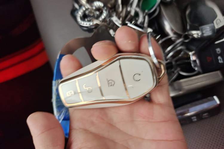 Used BYD Han 2022 DM-i 121KM Luxury Model Vehicle Key