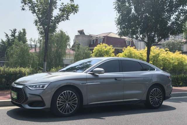 Used BYD Han 2022 DM-i 121KM Prestige Model