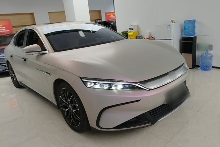 Used BYD Han 2022 EV Genesis Edition 610KM All-Wheel Drive Premium Model Front Right 45 Deg