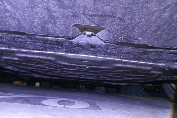 Used BYD Han 2022 EV 610 km All-Wheel-Drive Qianshan Cui Limited Edition Chassis Front