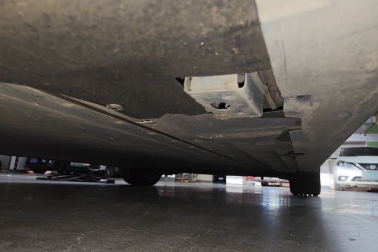 Used BYD Han 2022 EV 610 km All-Wheel-Drive Qianshan Cui Limited Edition Chassis Rear Right