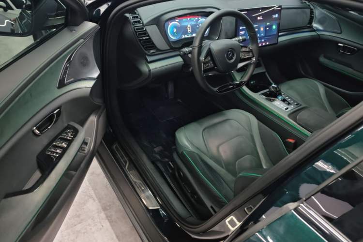 Used BYD Han 2022 EV 610 km All-Wheel-Drive Qianshan Cui Limited Edition Driver Seat