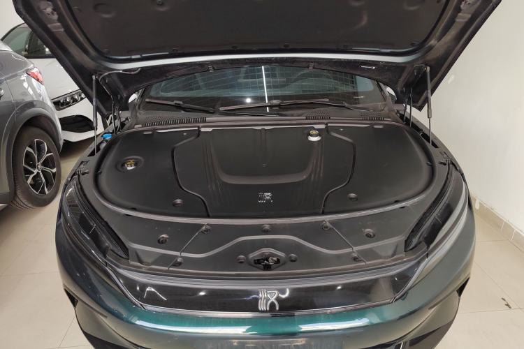 Used BYD Han 2022 EV 610 km All-Wheel-Drive Qianshan Cui Limited Edition Engine Bay
