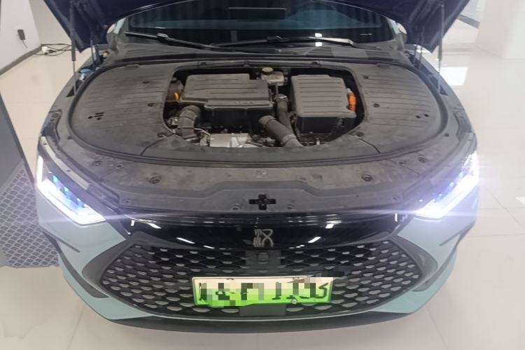 Used BYD Han 2022 DM-i 121KM Luxury Model Engine Bay