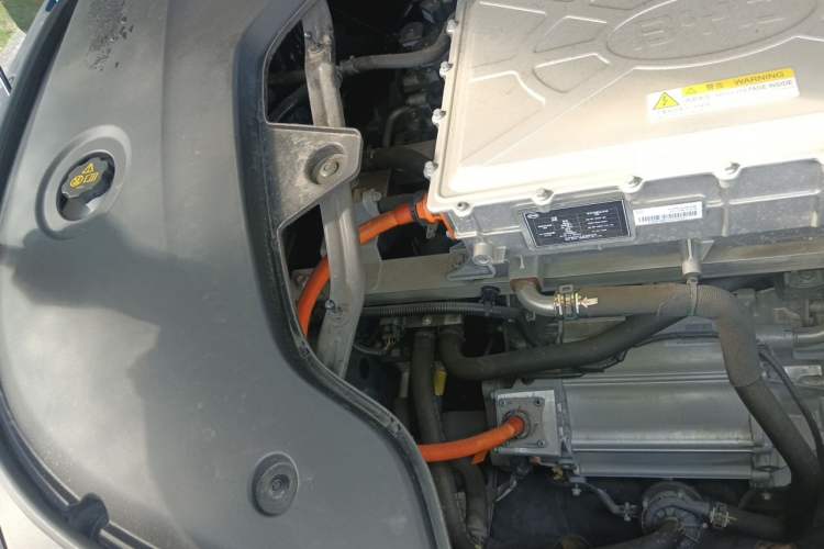 Used BYD Han 2022 EV 610 km All-Wheel-Drive Qianshan Cui Limited Edition Engine Bay Right