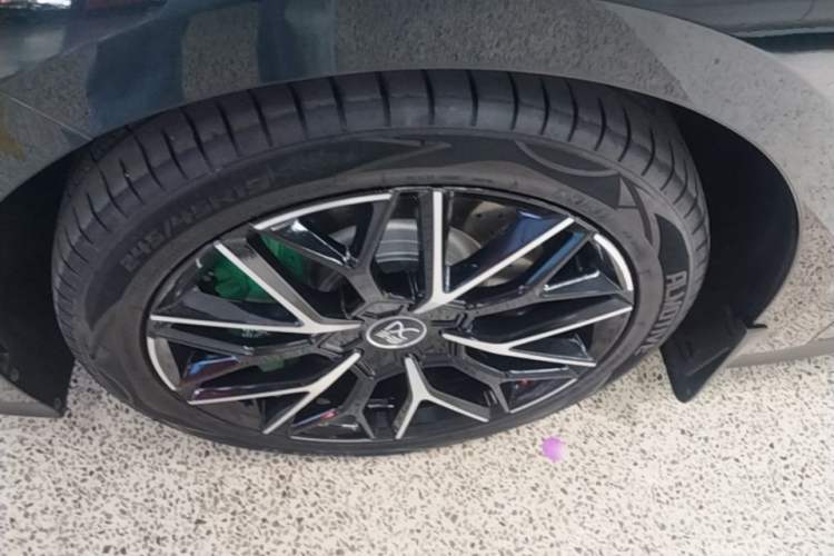 Used BYD Han 2022 EV 610 km All-Wheel-Drive Qianshan Cui Limited Edition Exterior 2