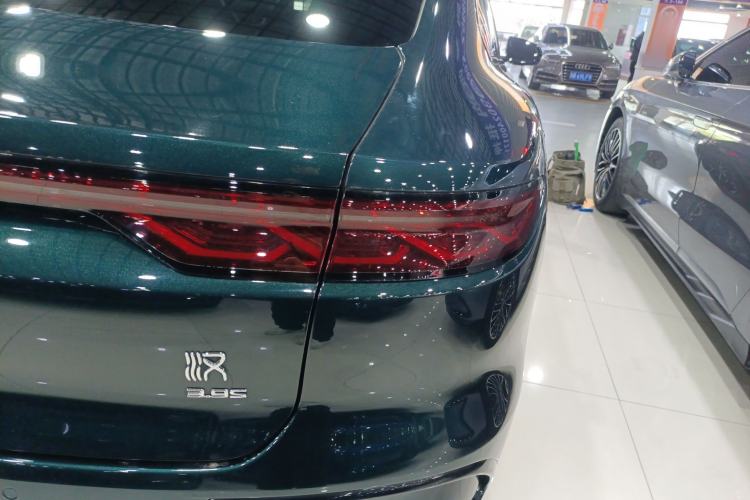Used BYD Han 2022 EV 610 km All-Wheel-Drive Qianshan Cui Limited Edition Exterior 3
