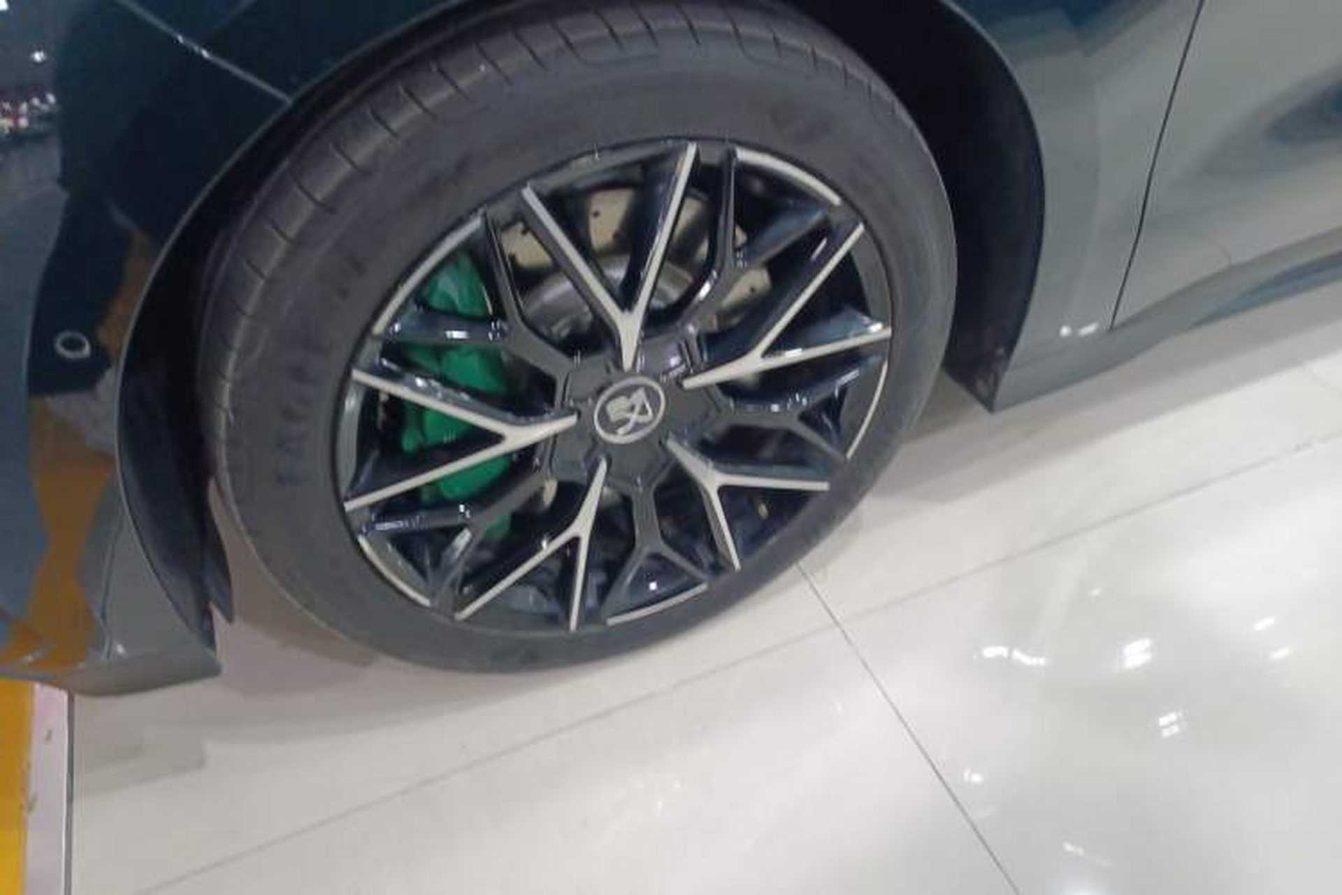 Used BYD Han 2022 EV 610 km All-Wheel-Drive Qianshan Cui Limited Edition Exterior 4
