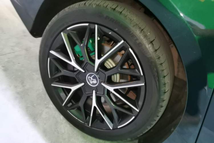 Used BYD Han 2022 EV 610 km All-Wheel-Drive Qianshan Cui Limited Edition Exterior 5