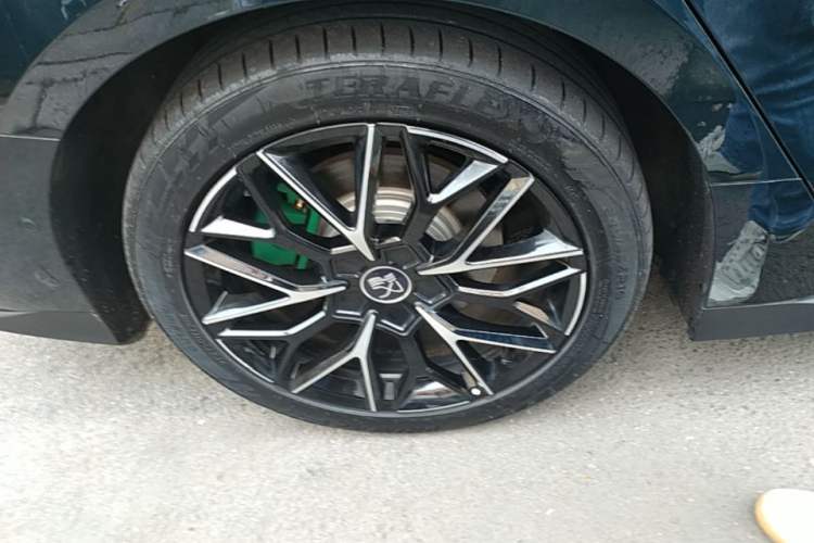 Used BYD Han 2022 EV 610 km All-Wheel-Drive Qianshan Cui Limited Edition Exterior 5