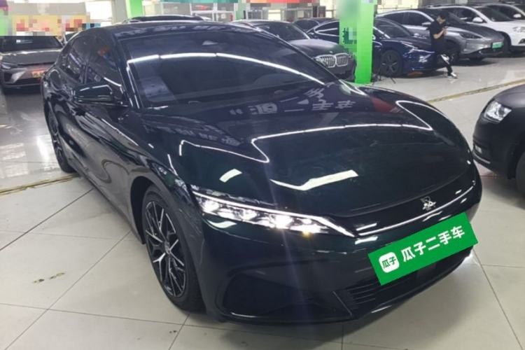 Used BYD Han 2022 EV 610 km All-Wheel-Drive Qianshan Cui Limited Edition Front Right 45 Deg