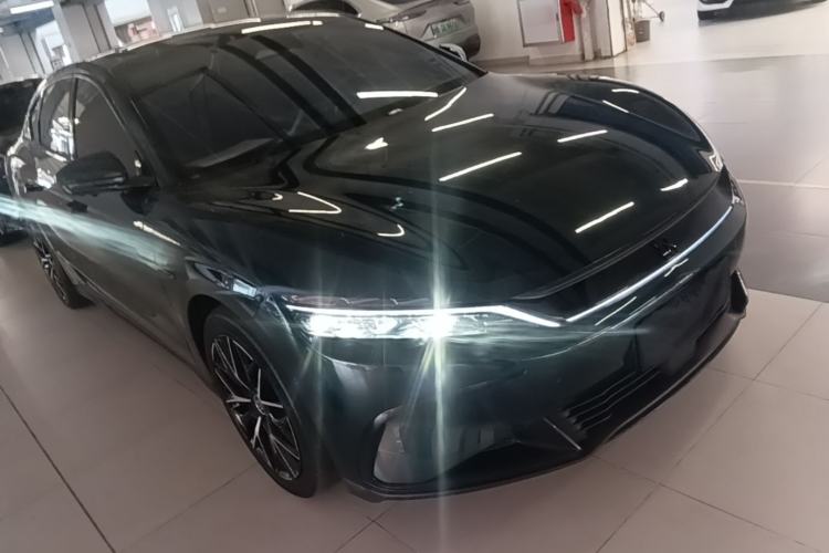 Used BYD Han 2022 EV 610 km All-Wheel-Drive Qianshan Cui Limited Edition Front Right 45 Deg