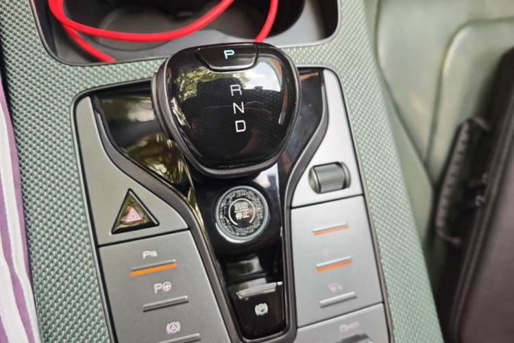 Used BYD Han 2022 EV Genesis Edition 610KM All-Wheel Drive Premium Model Gear Lever
