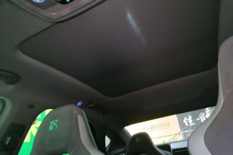 Used BYD Han 2022 EV 610 km All-Wheel-Drive Qianshan Cui Limited Edition Headliner