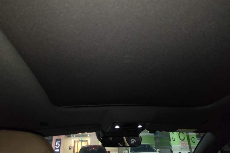 Used BYD Han 2022 EV 610 km All-Wheel-Drive Qianshan Cui Limited Edition Headliner