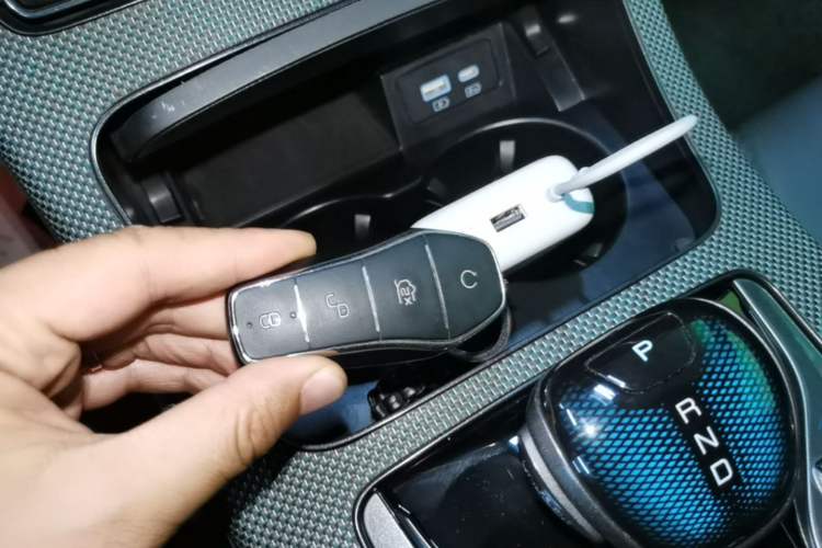 Used BYD Han 2022 EV 610 km All-Wheel-Drive Qianshan Cui Limited Edition Interior 1