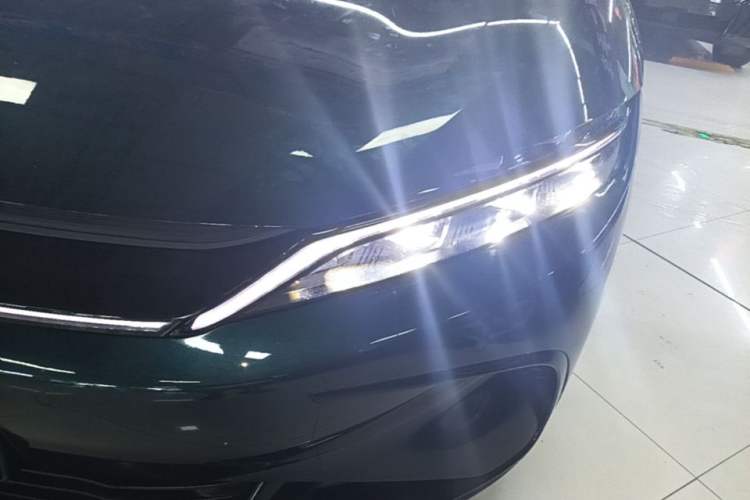 Used BYD Han 2022 EV 610 km All-Wheel-Drive Qianshan Cui Limited Edition Left Front Headlight