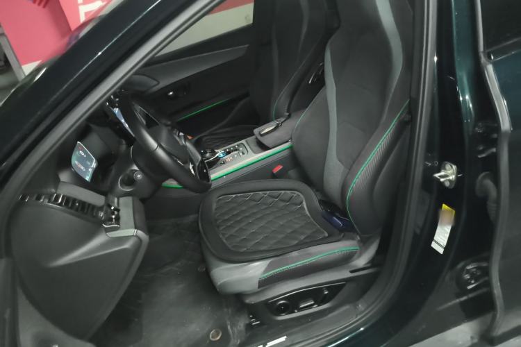 Used BYD Han 2022 EV 610 km All-Wheel-Drive Qianshan Cui Limited Edition Left Front Seat