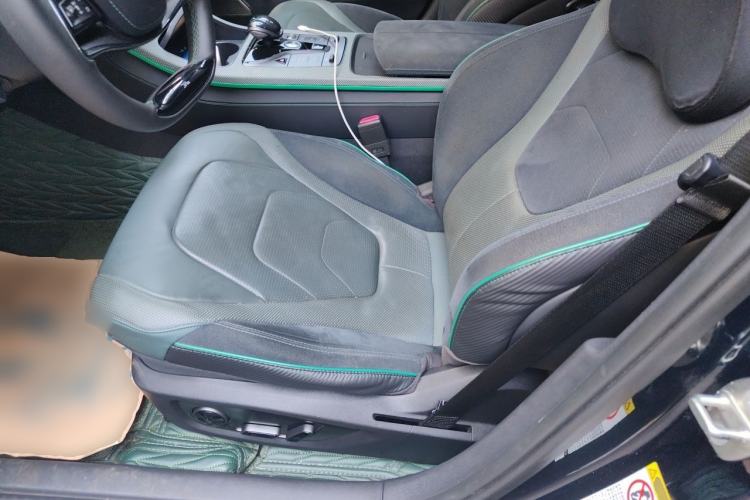 Used BYD Han 2022 EV 610 km All-Wheel-Drive Qianshan Cui Limited Edition Left Front Seat