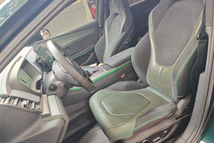 Used BYD Han 2022 EV Genesis Edition 610KM All-Wheel Drive Premium Model Left Front Seat