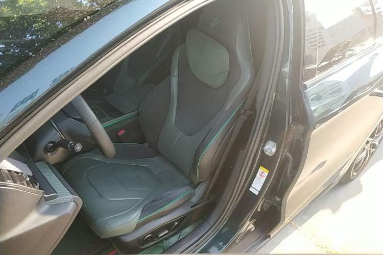 Used BYD Han 2022 EV 610 km All-Wheel-Drive Qianshan Cui Limited Edition Left Front Seat