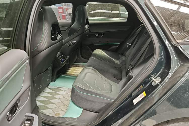 Used BYD Han 2022 EV 610 km All-Wheel-Drive Qianshan Cui Limited Edition Left Rear Seat