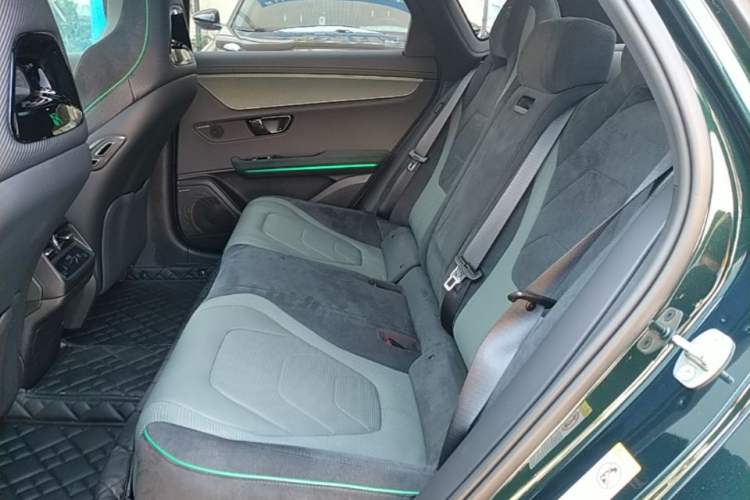Used BYD Han 2022 EV 610 km All-Wheel-Drive Qianshan Cui Limited Edition Left Rear Seat