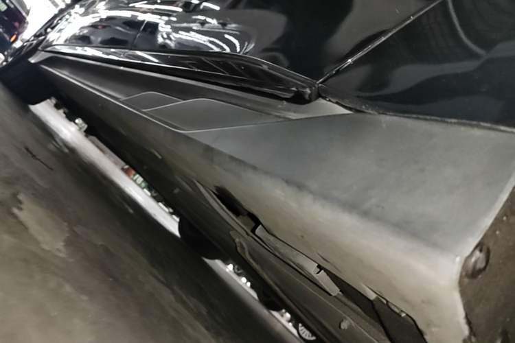 Used BYD Han 2022 EV 610 km All-Wheel-Drive Qianshan Cui Limited Edition Left Side Sill