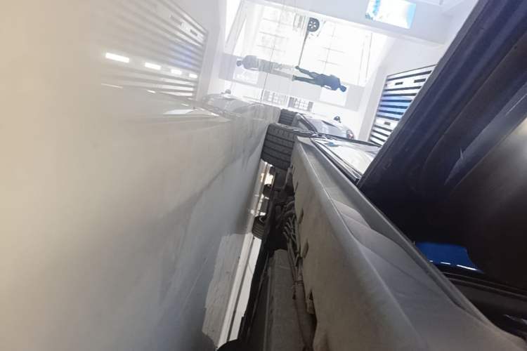 Used BYD Han 2022 DM-i 121KM Luxury Model Left Side Sill
