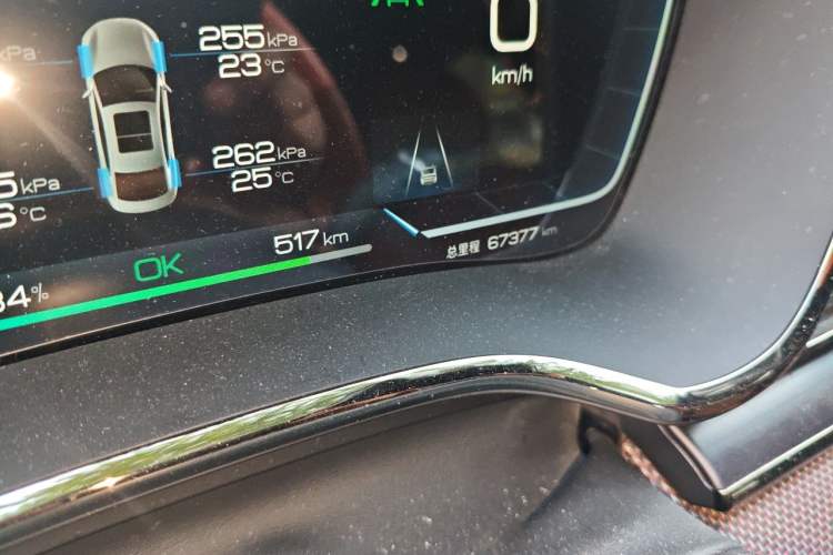 Used BYD Han 2022 EV Genesis Edition 610KM All-Wheel Drive Premium Model Odometer Close Up