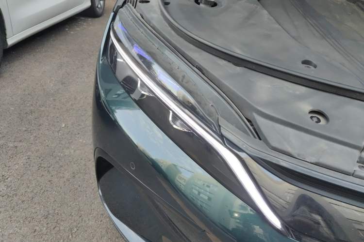 Used BYD Han 2022 EV 610 km All-Wheel-Drive Qianshan Cui Limited Edition Right Front Headlight