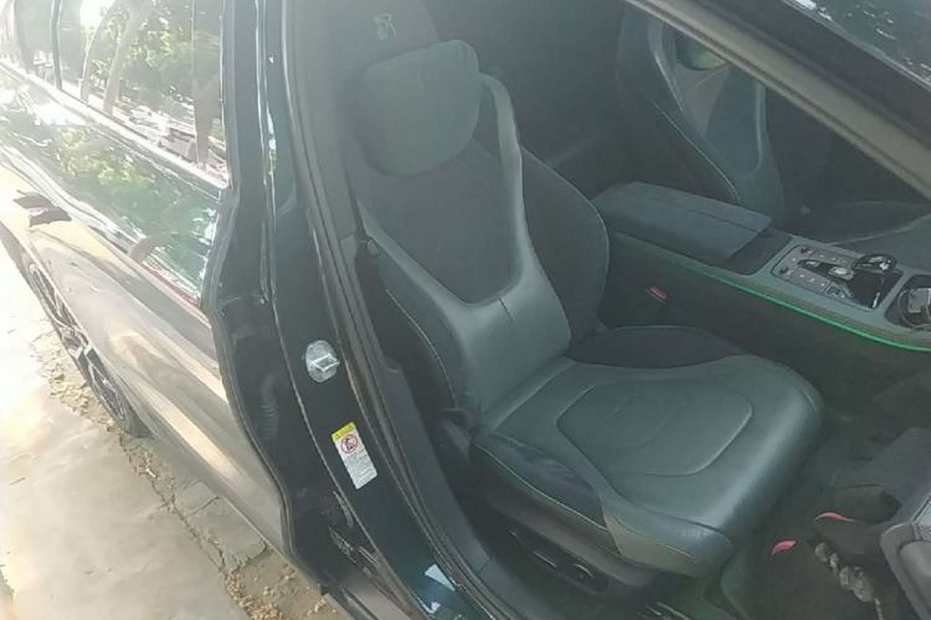 Used BYD Han 2022 EV 610 km All-Wheel-Drive Qianshan Cui Limited Edition Right Front Seat