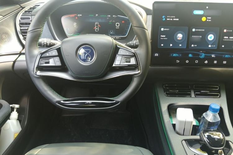 Used BYD Han 2022 EV 610 km All-Wheel-Drive Qianshan Cui Limited Edition Steering Wheel