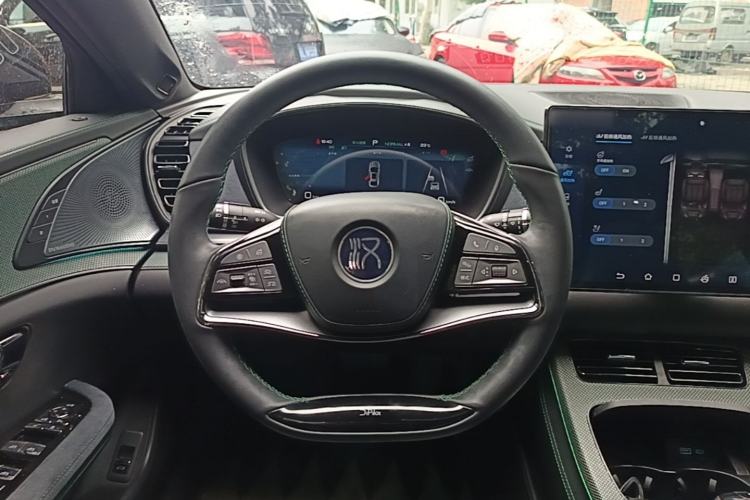 Used BYD Han 2022 EV 610 km All-Wheel-Drive Qianshan Cui Limited Edition Steering Wheel