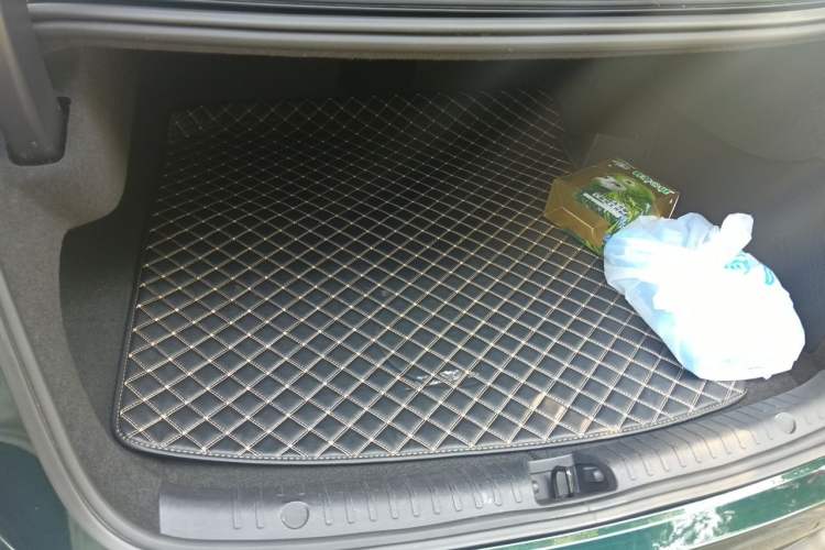 Used BYD Han 2022 EV 610 km All-Wheel-Drive Qianshan Cui Limited Edition Trunk