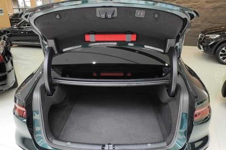 Used BYD Han 2022 EV 610 km All-Wheel-Drive Qianshan Cui Limited Edition Trunk