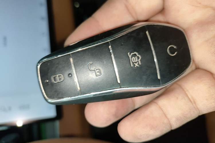 Used BYD Han 2022 DM-i 121KM Luxury Model Vehicle Key
