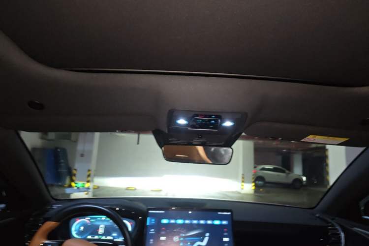 Used BYD Han 2022 DM-i 121KM Prestige Model Headliner