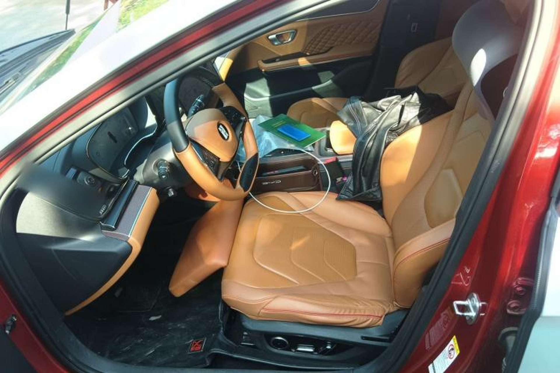 Used BYD Han 2022 EV Genesis Edition 610KM All-Wheel Drive Premium Model Left Front Seat