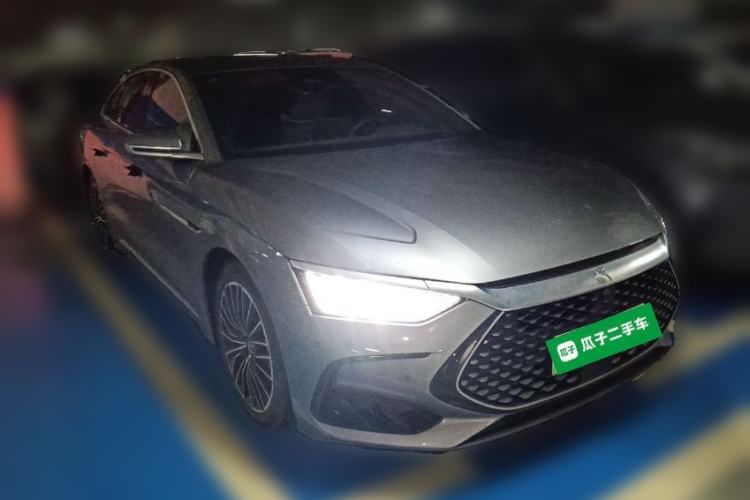 Used BYD Han 2022 DM-i 121KM Luxury Model Front Right 45 Deg