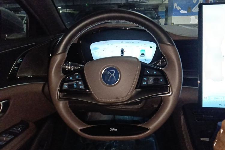Used BYD Han 2022 DM-i 121KM Luxury Model Steering Wheel