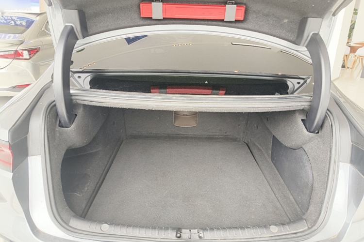 Used BYD Han 2022 DM-i 121KM Prestige Model Trunk