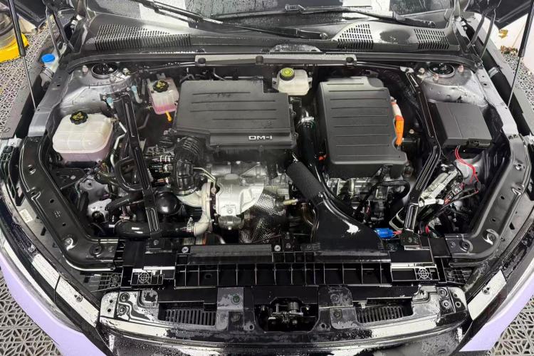 Used BYD Han 2022 DM-i 121KM Prestige Model Engine Bay