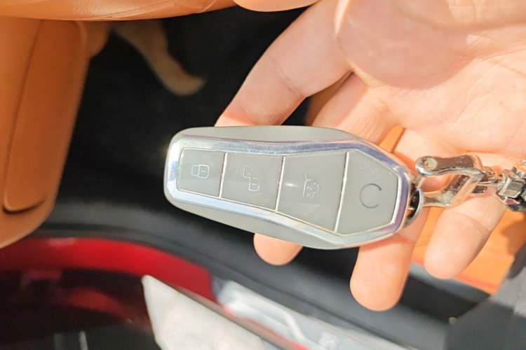 Used BYD Han 2022 DM-i 121KM Prestige Model Vehicle Key
