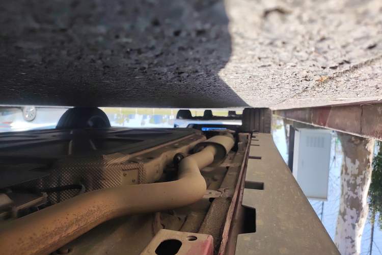 Used BYD Han 2022 DM-i 121KM Prestige Model Chassis Front Right
