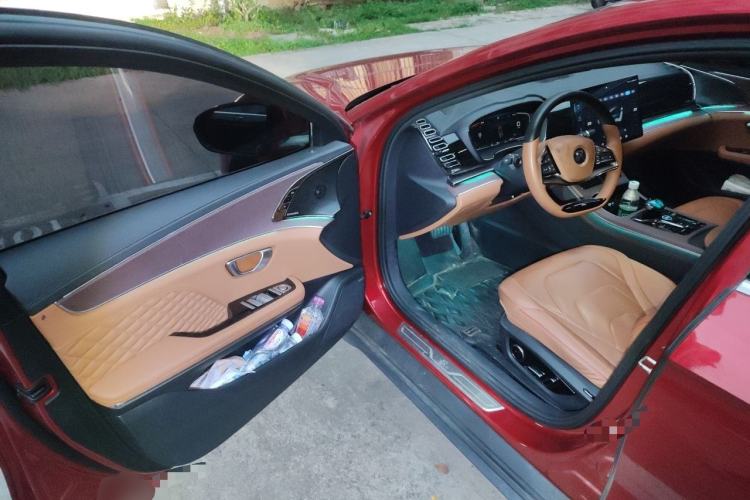 Used BYD Han 2022 DM-i 121KM Luxury Model Driver Seat
