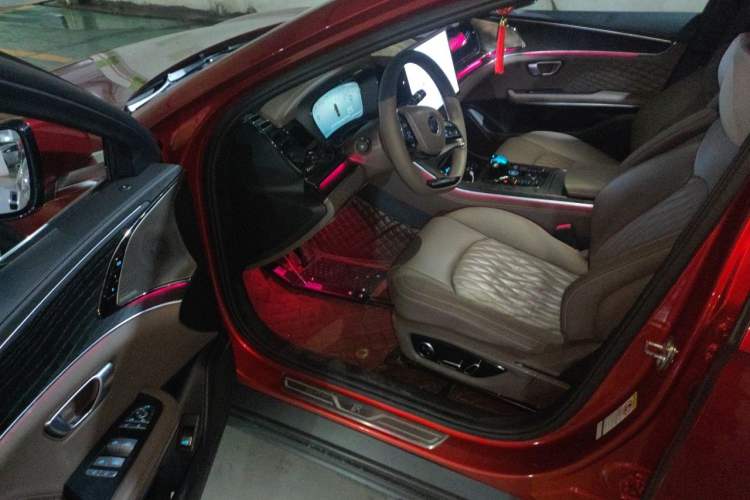 Used BYD Han 2022 EV Genesis Edition 715 km Front-Wheel-Drive Flagship Model Driver Seat