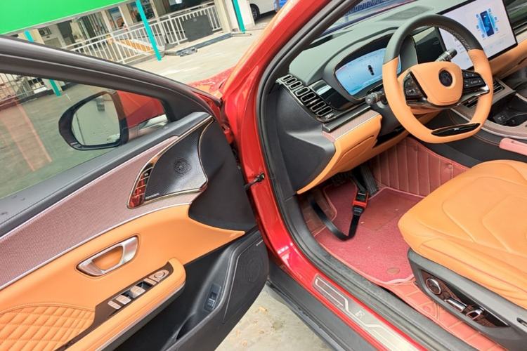 Used BYD Han 2022 EV Genesis Edition 715 km Front-Wheel-Drive Flagship Model Driver Seat