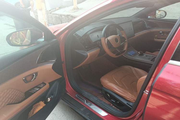 Used BYD Han 2022 DM-i 121KM Luxury Model Driver Seat