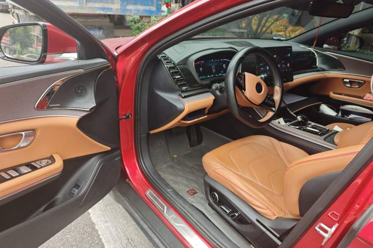 Used BYD Han 2022 DM-i 121KM Luxury Model Driver Seat